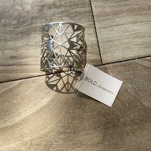 FINAL SALE Bold Elements Silver Tone Panel Bracelet Cuff